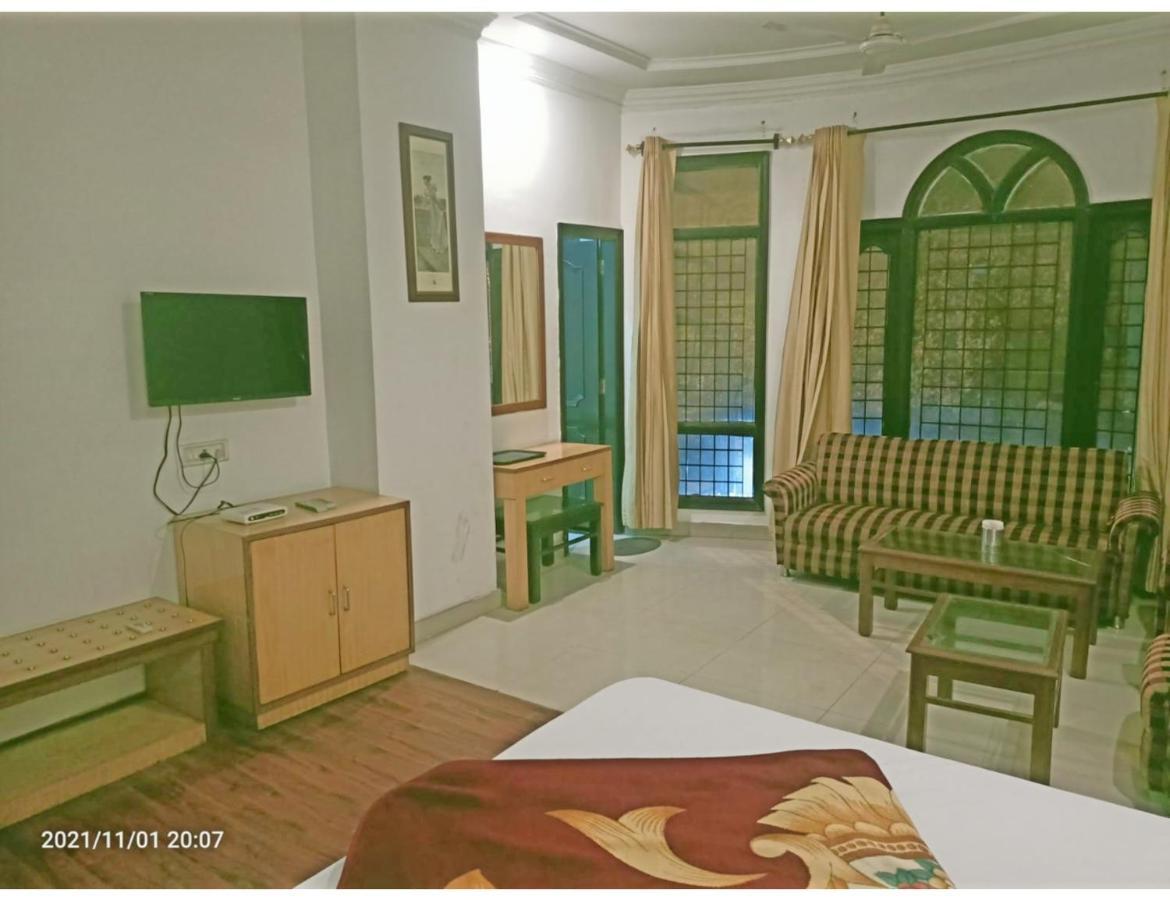 Hotel Kishore International, Amritsar Exterior photo